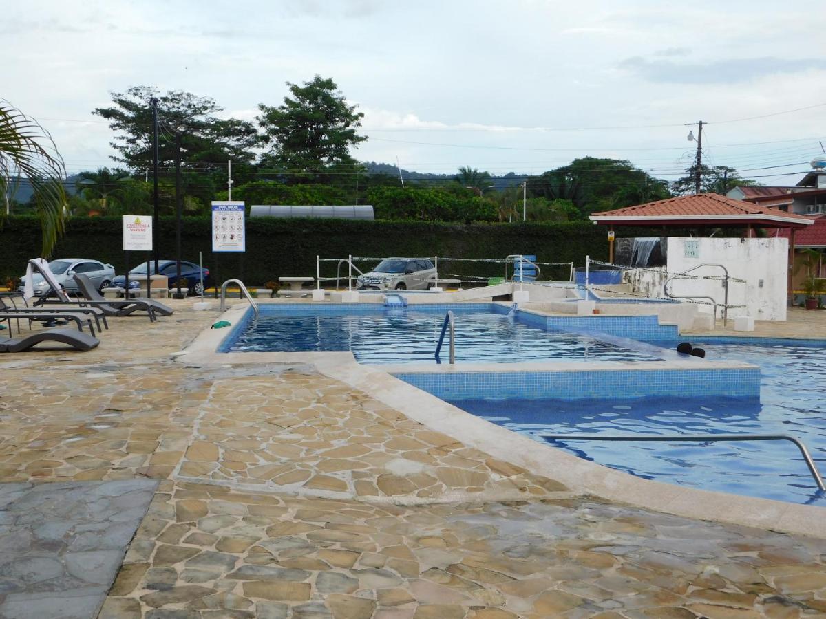 Condo Villa B27 Sleeps Five People - B28 Sleeps Six People - Price Includes Housekeeping Fees Not Taxes - Very Close To The Pool And Beach! Jacó Екстериор снимка