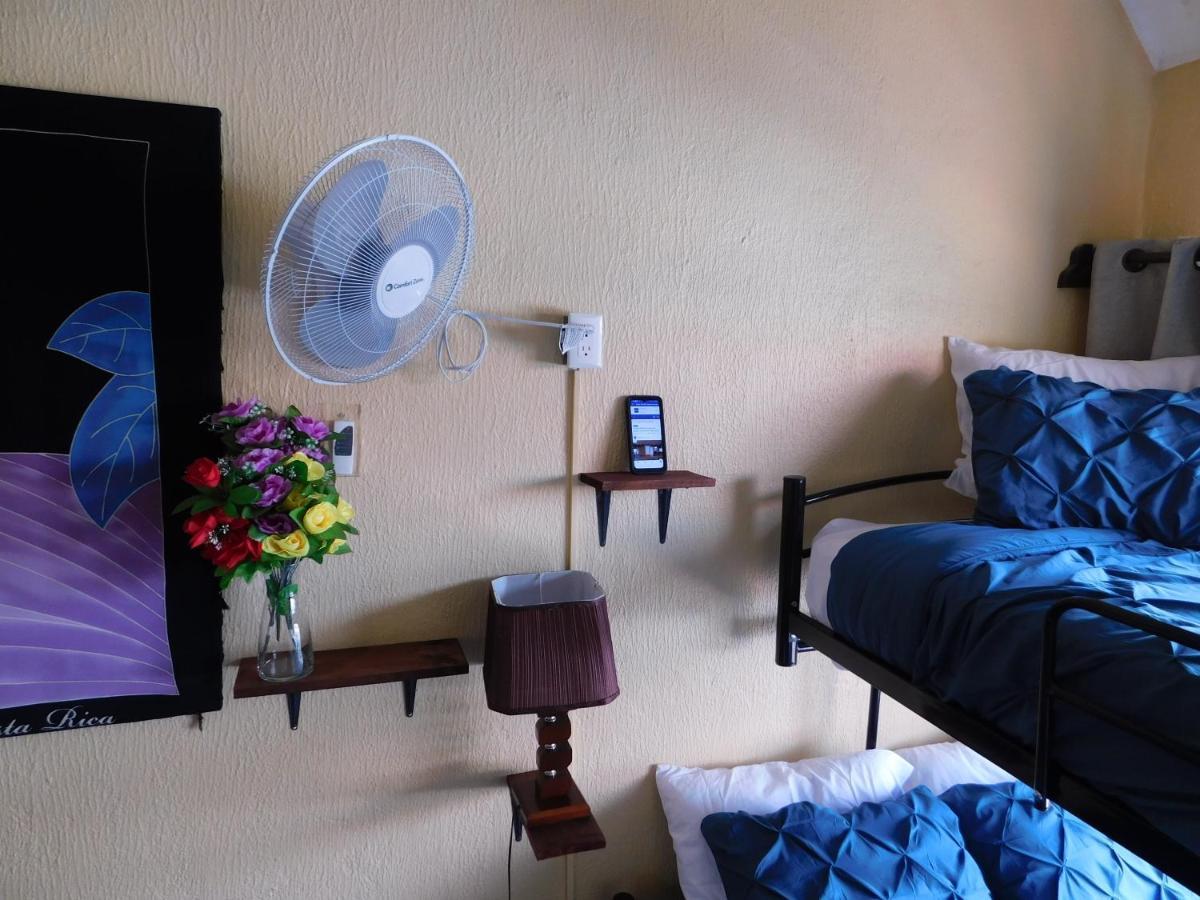 Condo Villa B27 Sleeps Five People - B28 Sleeps Six People - Price Includes Housekeeping Fees Not Taxes - Very Close To The Pool And Beach! Jacó Екстериор снимка