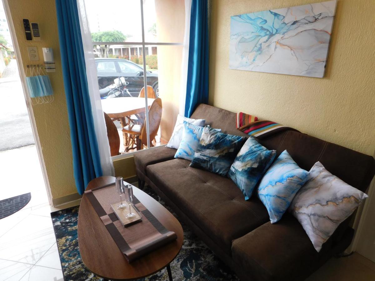 Condo Villa B27 Sleeps Five People - B28 Sleeps Six People - Price Includes Housekeeping Fees Not Taxes - Very Close To The Pool And Beach! Jacó Екстериор снимка