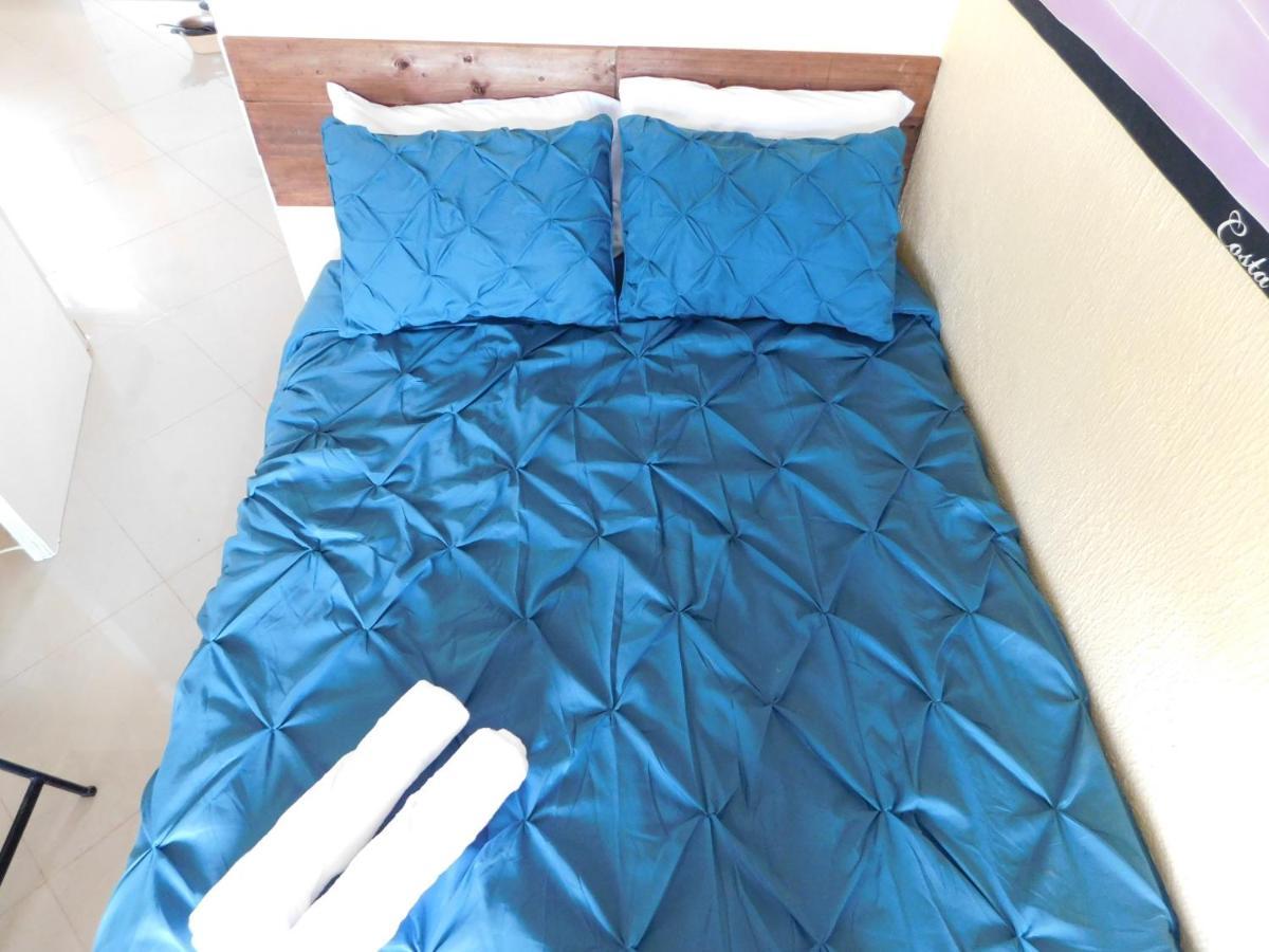 Condo Villa B27 Sleeps Five People - B28 Sleeps Six People - Price Includes Housekeeping Fees Not Taxes - Very Close To The Pool And Beach! Jacó Екстериор снимка