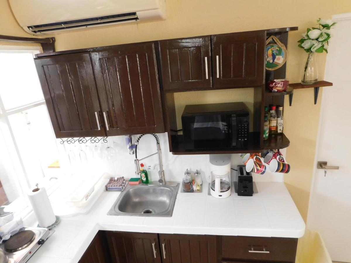Condo Villa B27 Sleeps Five People - B28 Sleeps Six People - Price Includes Housekeeping Fees Not Taxes - Very Close To The Pool And Beach! Jacó Екстериор снимка